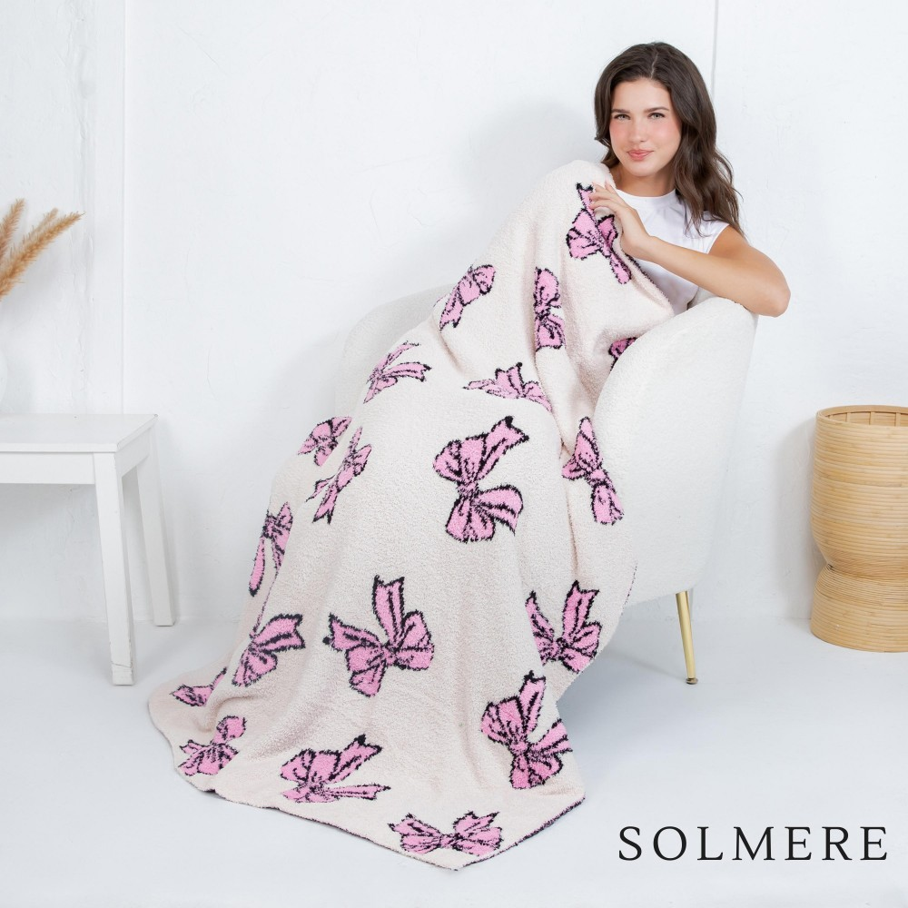 Solmere Blanket – Gridded Bows Blanket