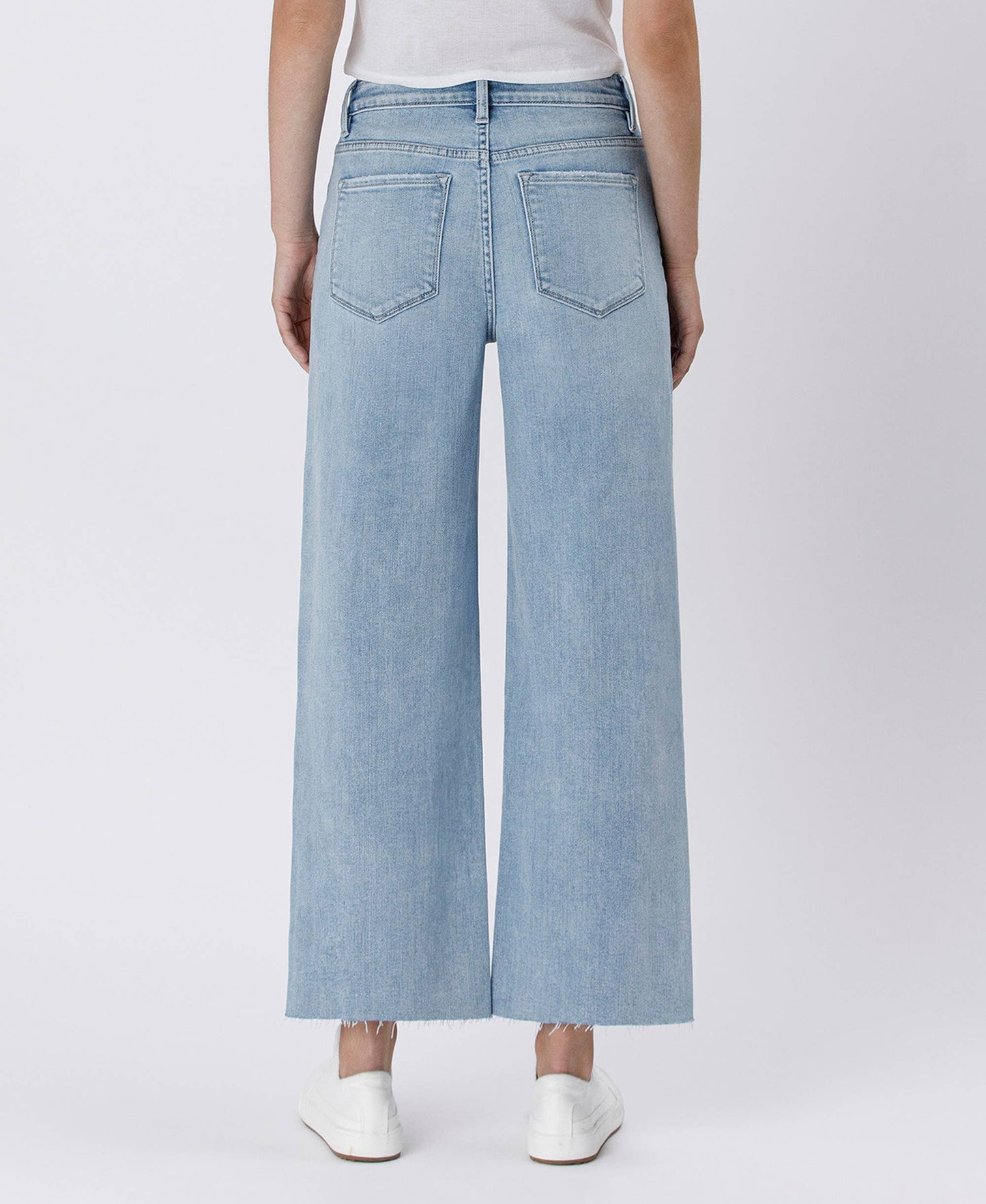 HIGH RISE WIDE LEG JEANS