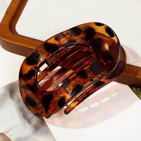 Flat Hollow Oval Claw Hair Clip