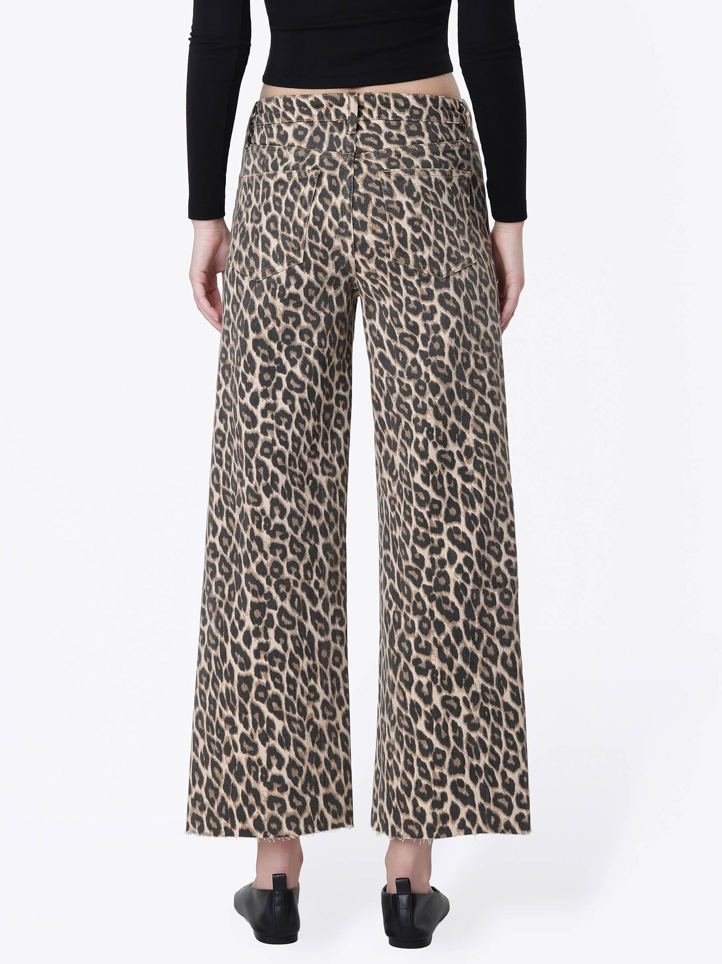 HIGH RISE ANIMAL PRINT CROP WIDE LEG JEANS T5894LPD