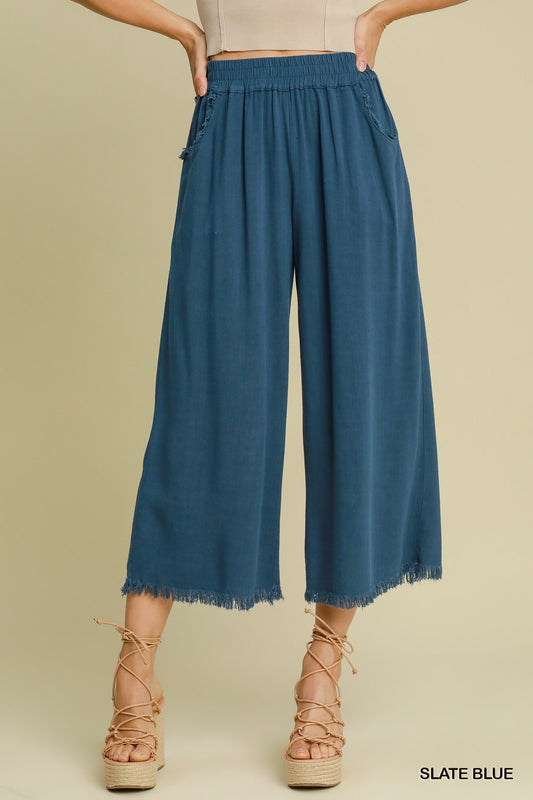 Frayed Hem Wide-Leg Pants
