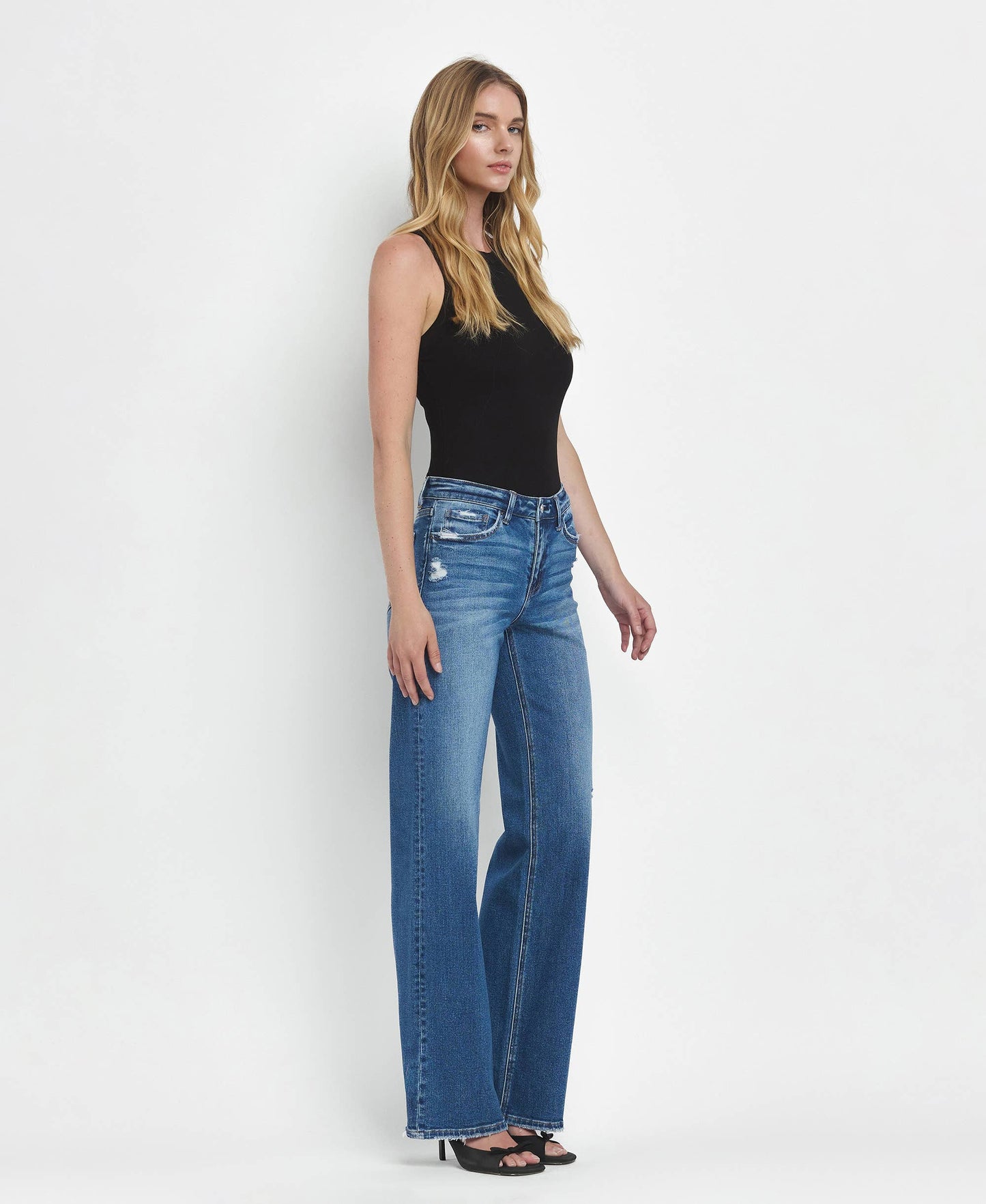 MID RISE FULL LENGTH WIDE LEG JEANS