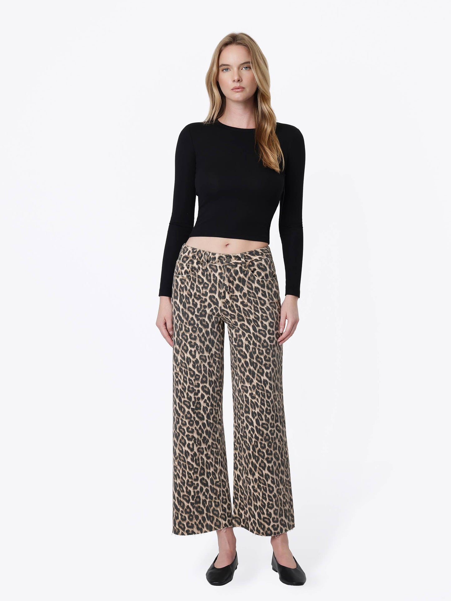 HIGH RISE ANIMAL PRINT CROP WIDE LEG JEANS T5894LPD