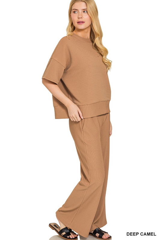 Ribbed round neck tee & pants set