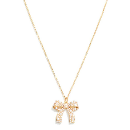 Chain Link Necklace Featuring Metal Bow Pendant